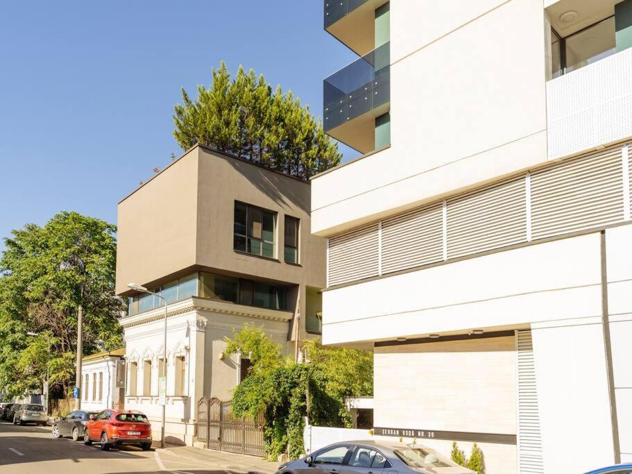 Central 5 Apartment - New Building & Parking Bukares Bagian luar foto